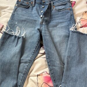 Signature by Levi Strauss Blue Distressed Women Jeans